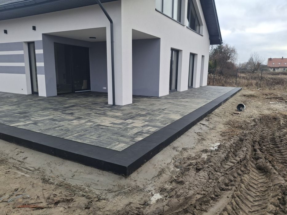 Ukladanie kostki brukowej