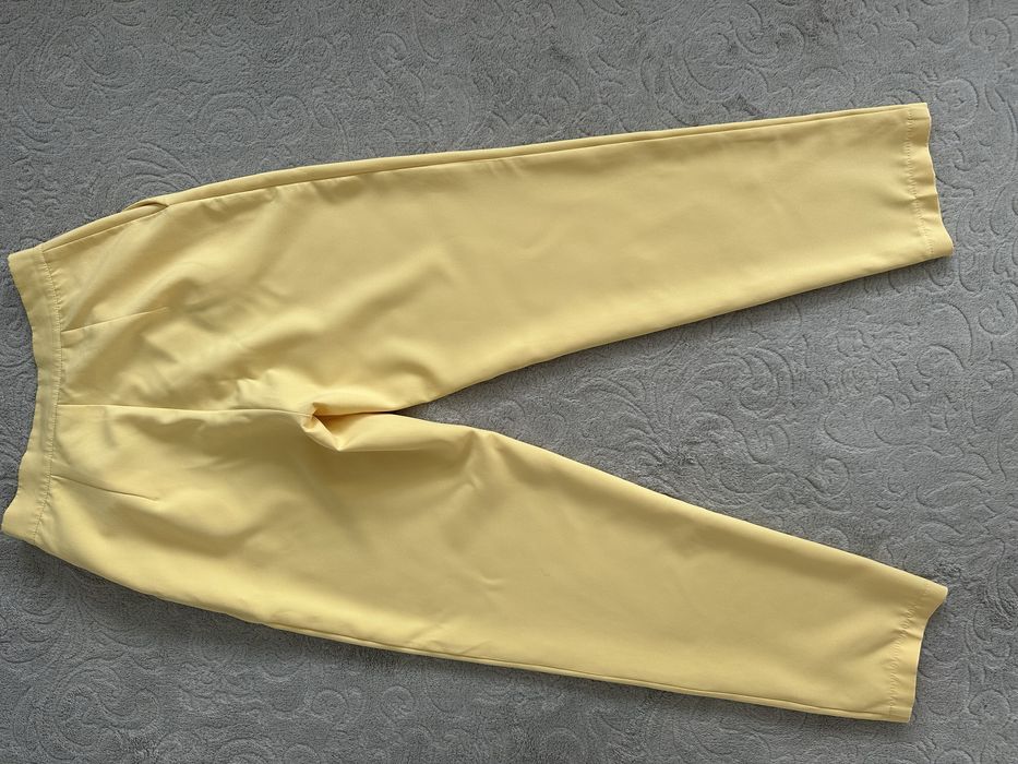 Брюки від Onebyone