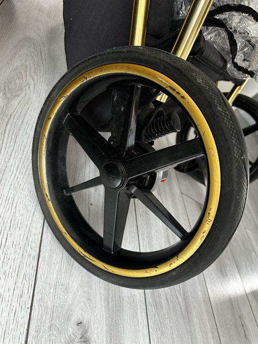 Wozek Adamex Belissa