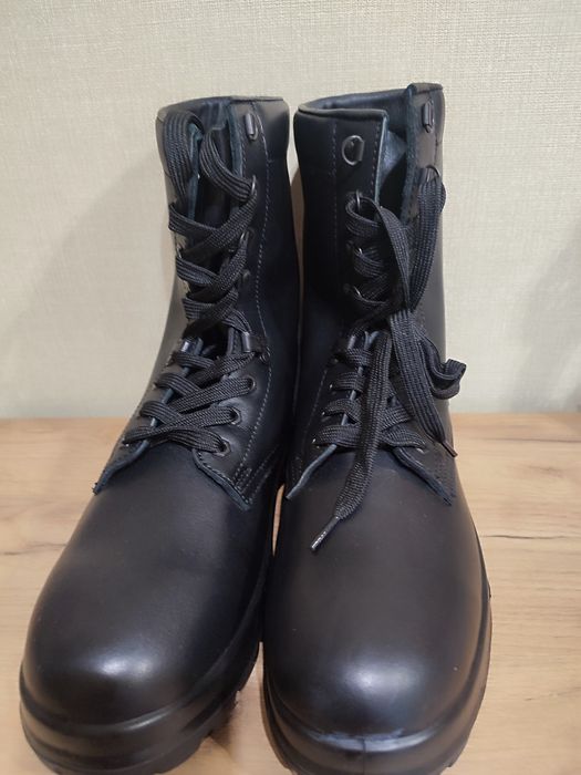 Берцы кожаные Blazek Praha ,48 размер.