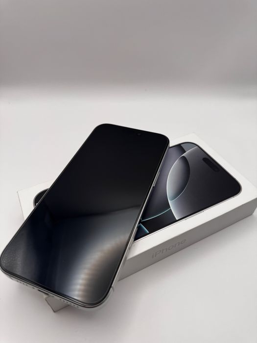 iPhone 16 Pro Max 512GB White Titanium