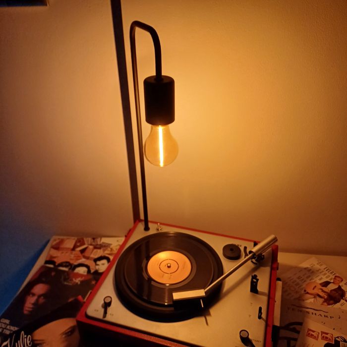 Gramofon retro dekoracja