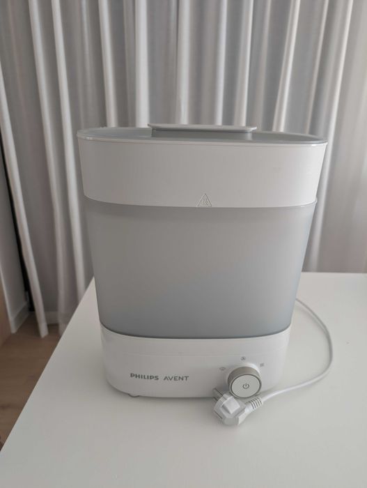 Philips Avent Parowy sterylizator do butelek SCF293/00