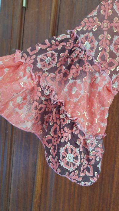 Bolero novo, manga larga