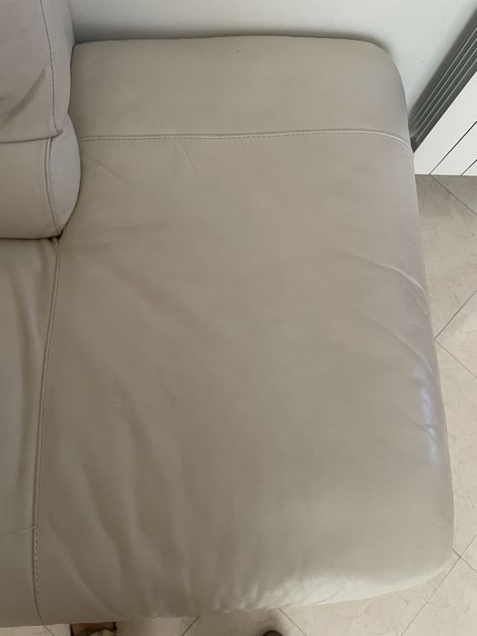 Sofa em pele 4 lugares e chaise longue divani