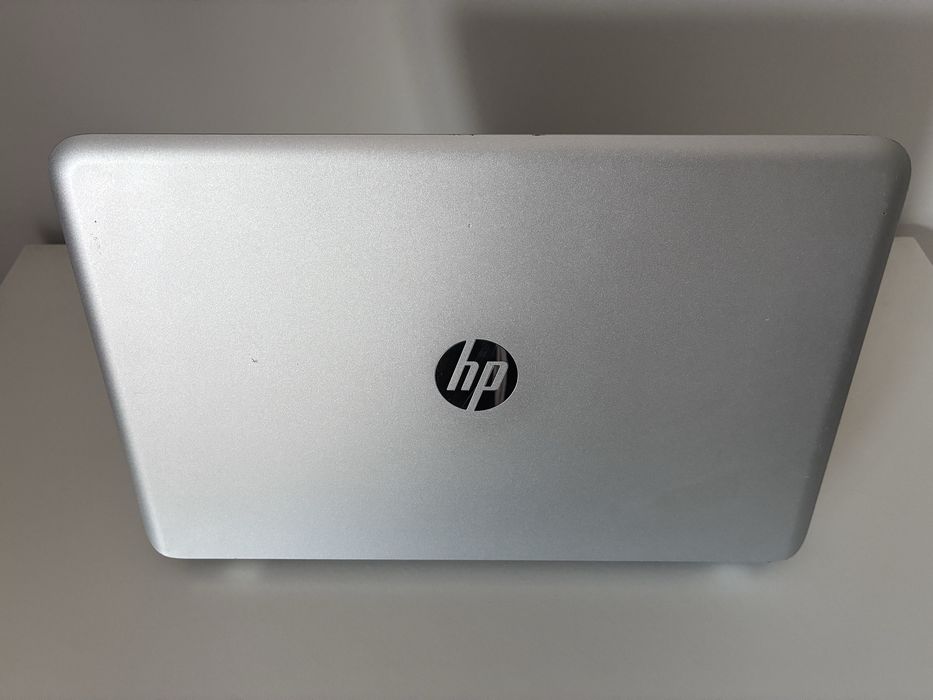 HP ENVY 15 — i7 / 8GB RAM / SSD 500 GB/ NVIDIA 2GB