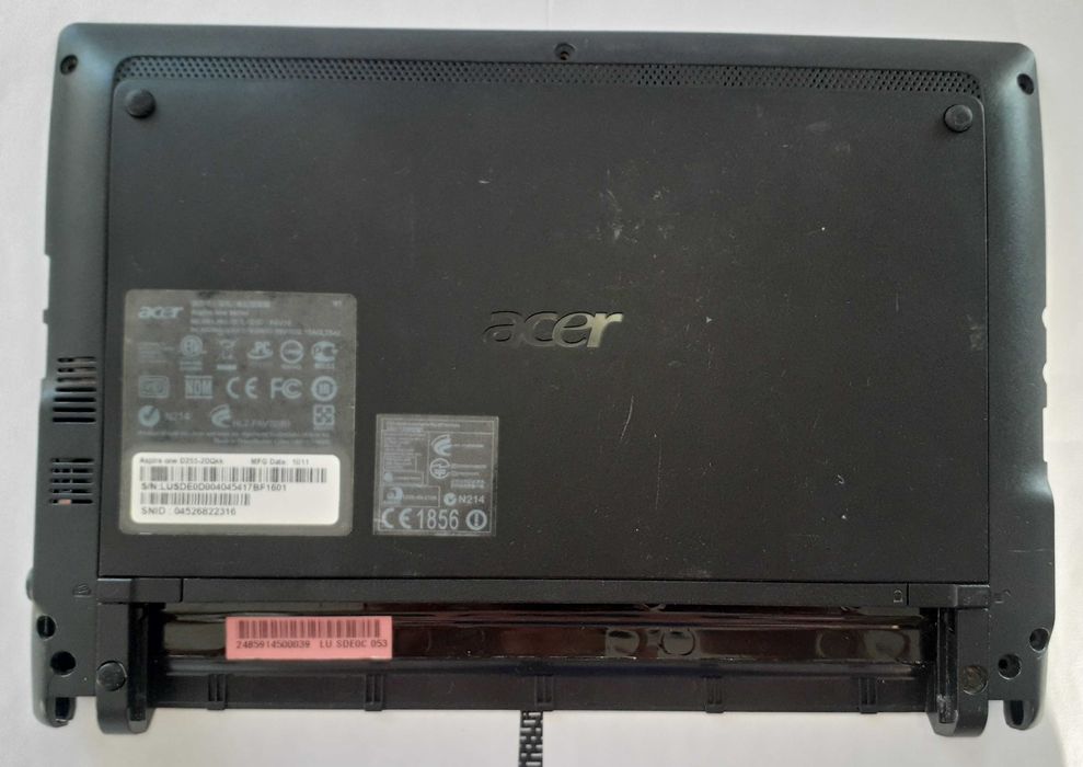 Корпус нетбука ACER aspire one D255