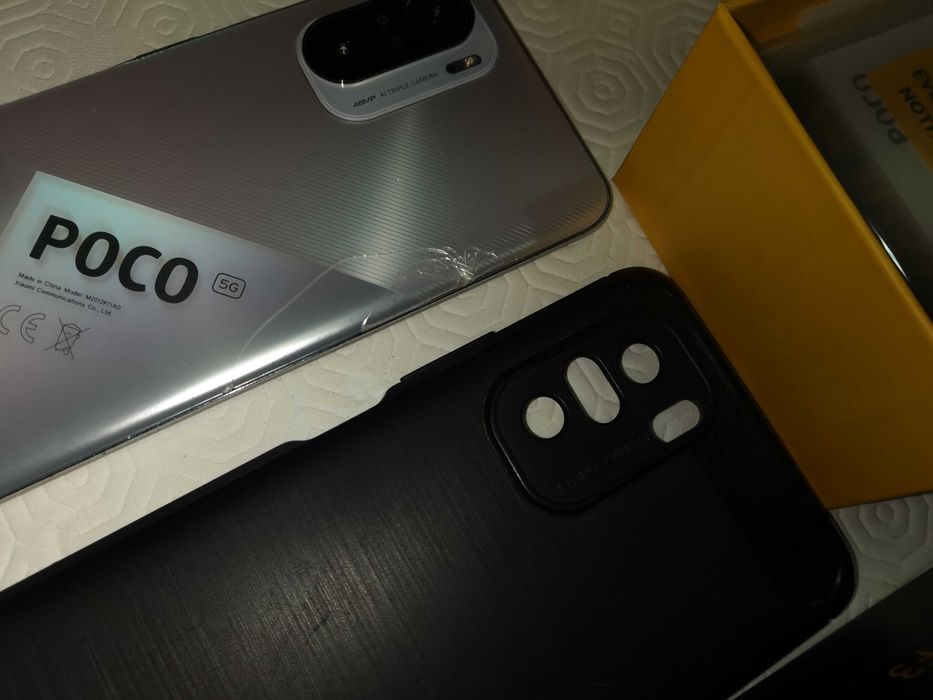 Telemóvel Xiaomi Poco F3 com 6Gb RAM e 128Gb