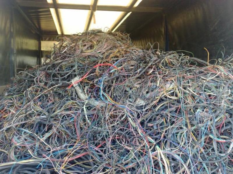 Skup Kabli elektrycznych skrętki wiązka samochodowa ważymy i odbieramy