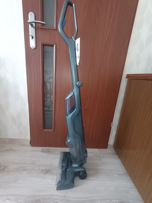 Odkurzacz mopujacy