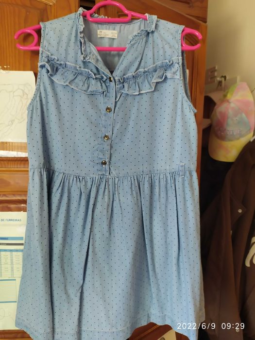 4 Vestidos de ganga menina
