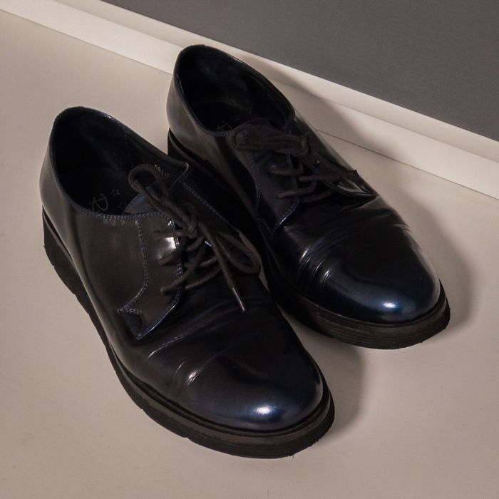 Глянцевые кожаные туфли Respect 38 размера