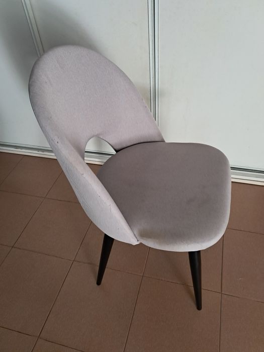 Cadeira estofada