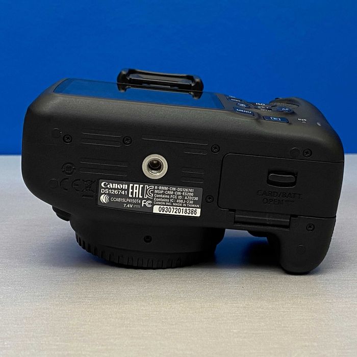 Canon EOS 2000D (Corpo) - 24.1MP