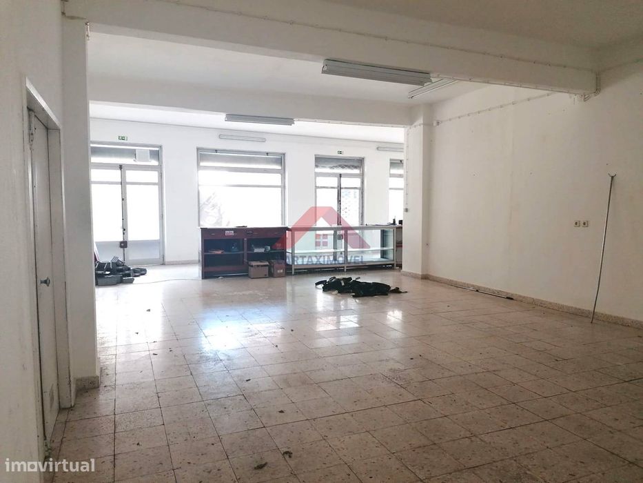 Loja  Venda em Azambuja,Azambuja — Azambuja, Lisboa