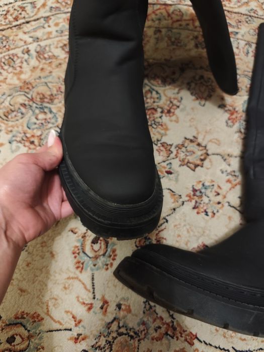 Трендові чоботи 40 розміру