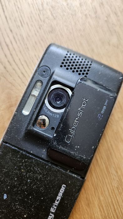 Telefon komórkowy sprawny Sony Ericsson K800i