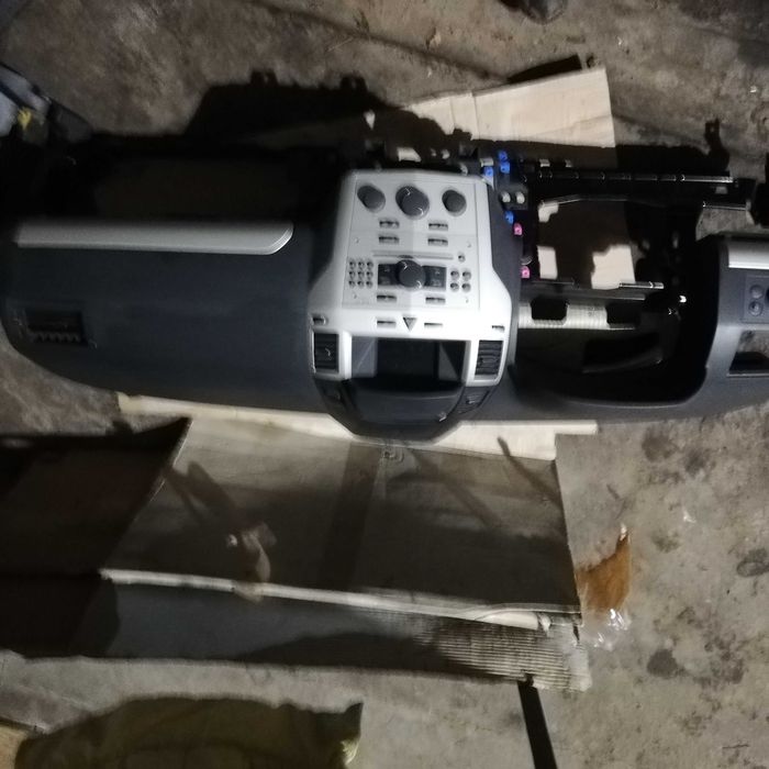 OPEL ZAFIRA B  Deska rozdzielcza  konsola AIRBAG poduszki AIRBAG