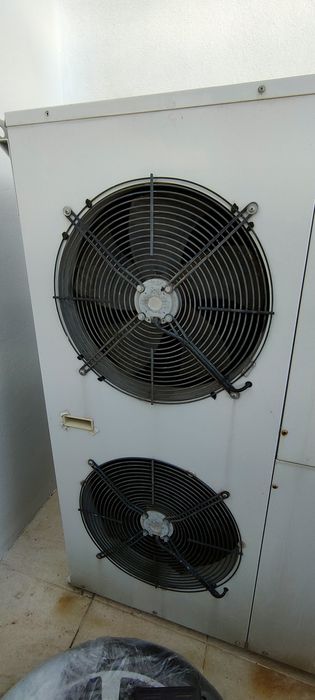 Vendo Chiller/Bomba de calor Macquay em bom estado
