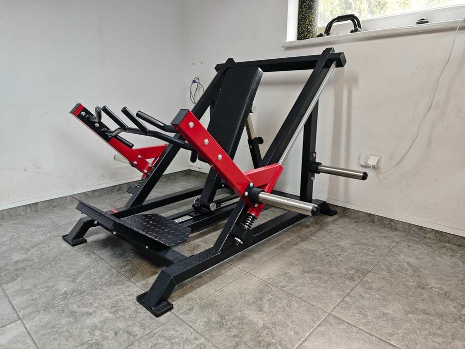 Maszyna typu Hammer na plecy T-bar