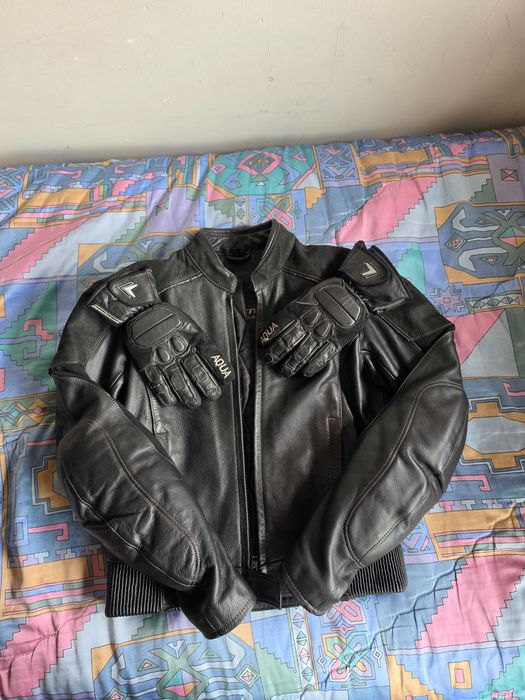 Vendo blusão motard praticamente novo