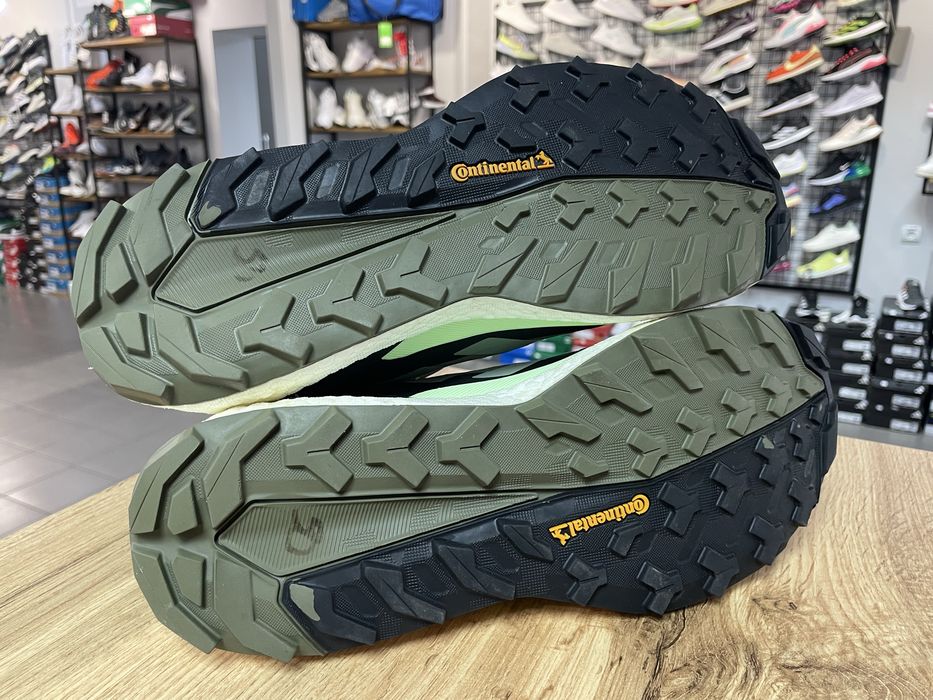 Р.44,5  Чоловічі кросівки Adidas Terrex Free Hiker 2.0 Low