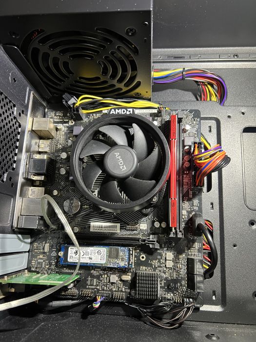 Pc ryzen 3 3200g