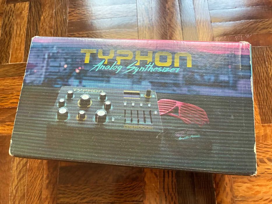 Dreadbox Typhon Sintetizador analógico, com caixa, aceito trocas
