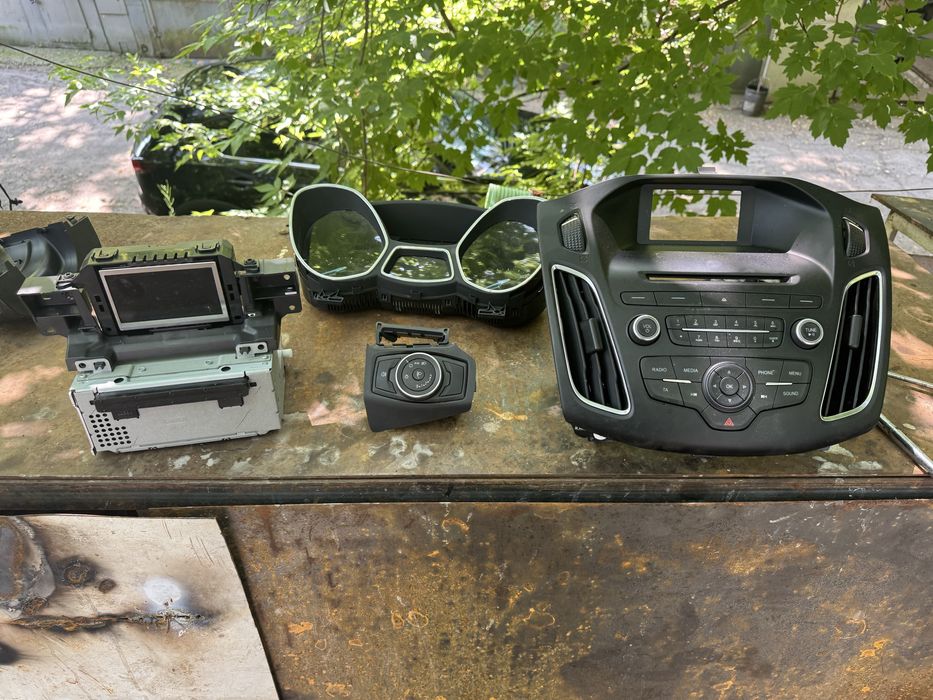 Перемикач переключатель света  Ford Focus mk3