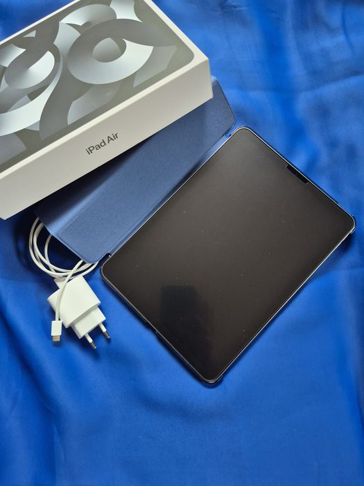 Tablet apple  Ipad air 5 m1 100% zestaw