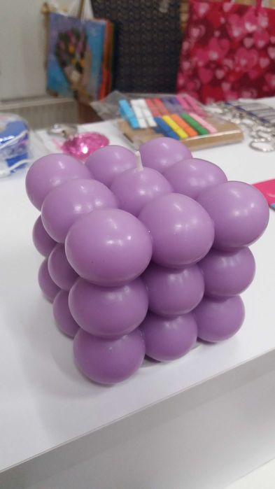 Świeczka kol. fioletowy - PIĘKNA  !