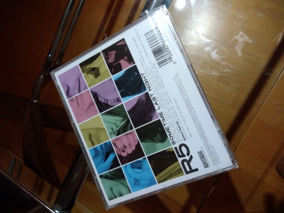 Saco oficial da "Louder Tour" dos R5 + Oferta de CD NOVO
