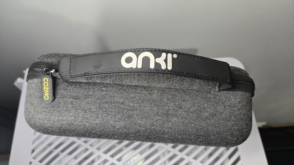 Оригинальный кейс для робота Cozmo (Anki)