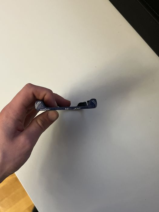 Etui na iphon 13/14/15