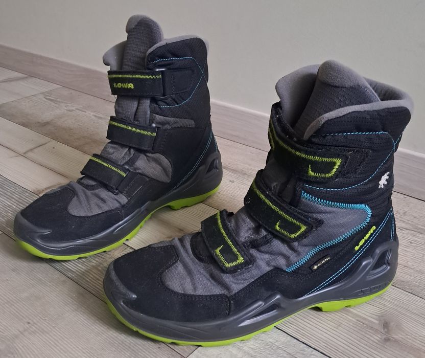 Універсальні Чоботи LOWA Gore-Tex (р.40)