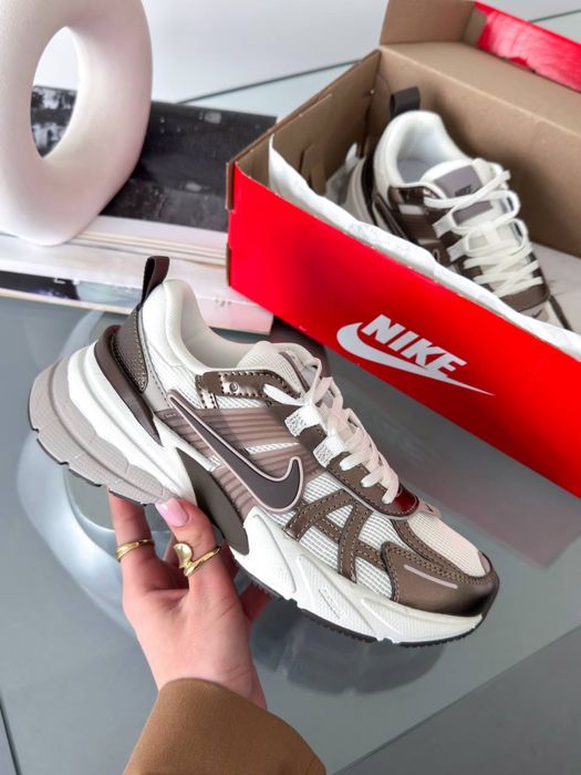 Nike V2k Run Mink Brown Summit White College Grey найк найки