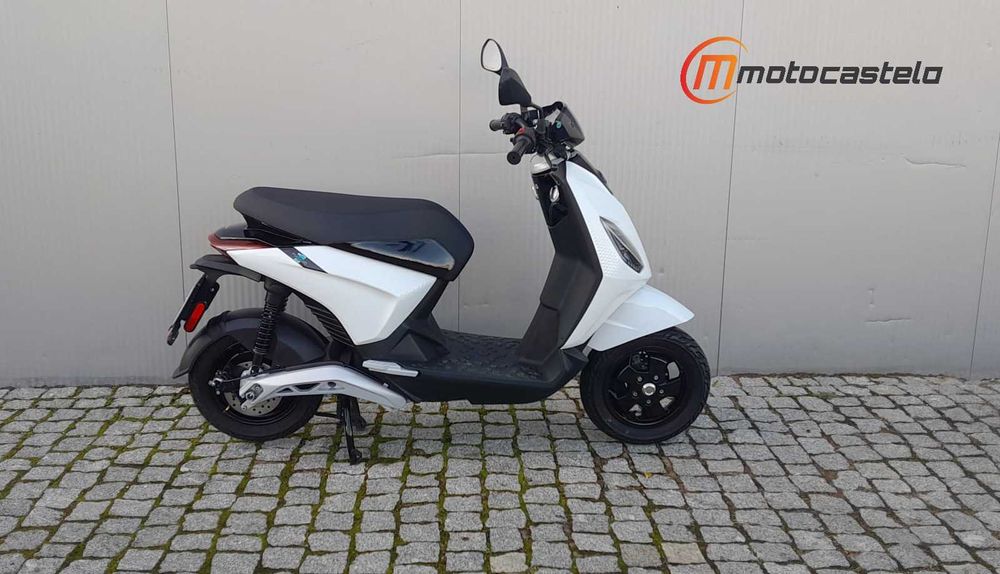 Piaggio 1+ Active Elétrica