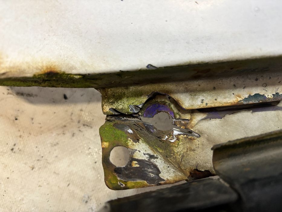 Błotnik Prawy Przód Vw T4