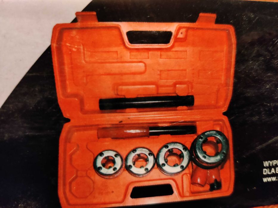 Zestaw do gwintowania rur 1/2", 3/4", 1", 1 1/4"