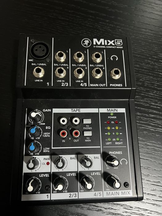 Mackie Mix5 - Mesa de Mistura Compacta de 5 Canais (Como Nova)