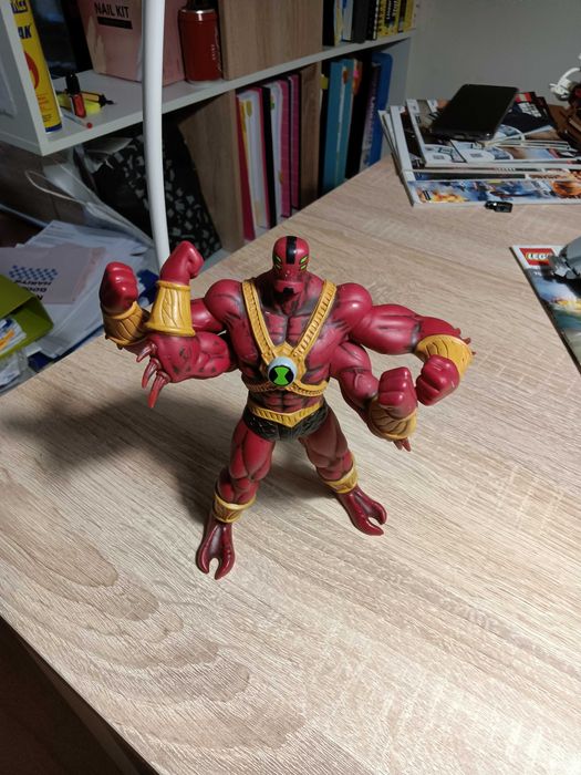 Bandai Four Arms V2 Hyperalien Action Figure Ben 10