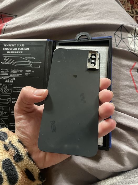 Продам стекло заднее IPhone XS
