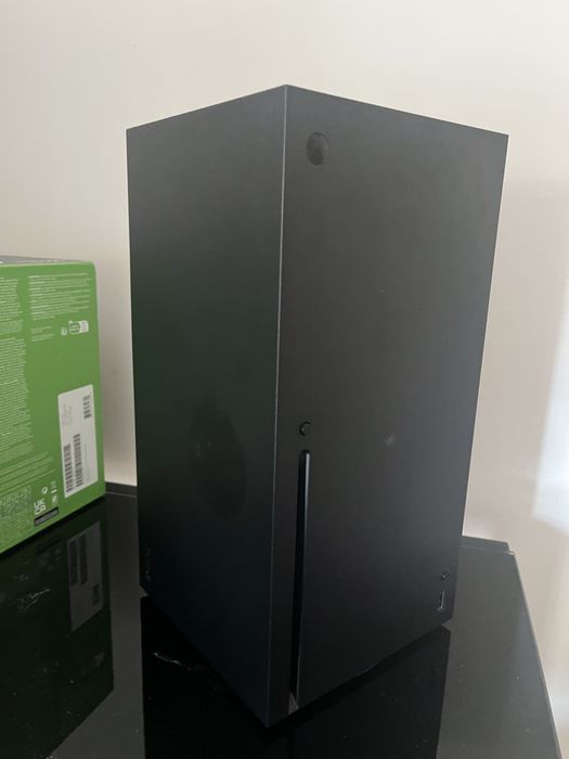 Vende Xbox Series X