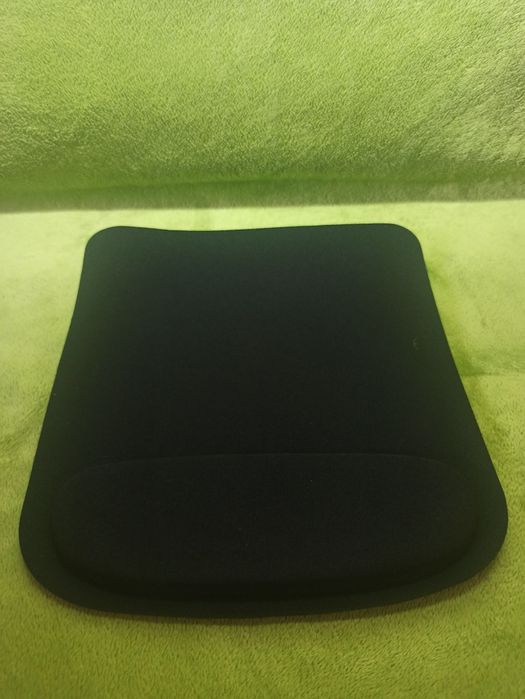 Коврики для мыши (подушка под запястье)