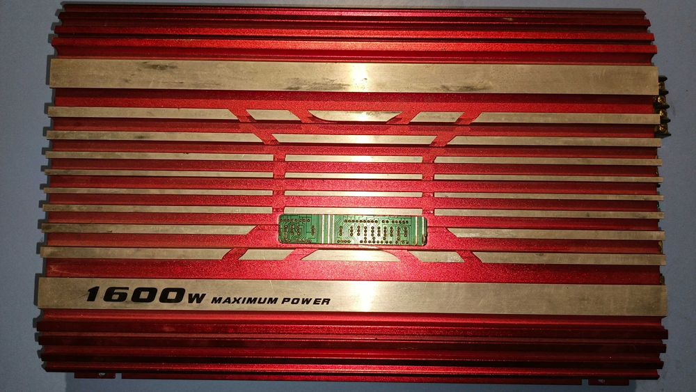 Автомобільний 5 канальний підсилювач звуку  1600w