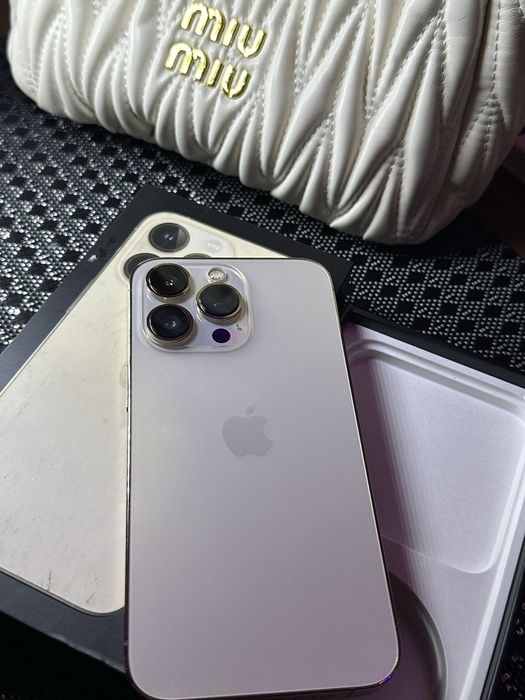 Продам телефон Iphone 13 Pro 256GB Gold