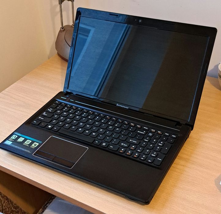 Lenovo G580 laptop 4 GB 15,5 " stan bdb