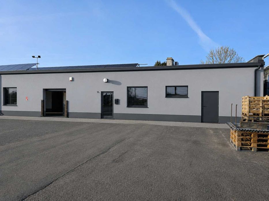 Magazyn + biuro 370 m² | Wysoki standard | Plac manewrowy | Parking