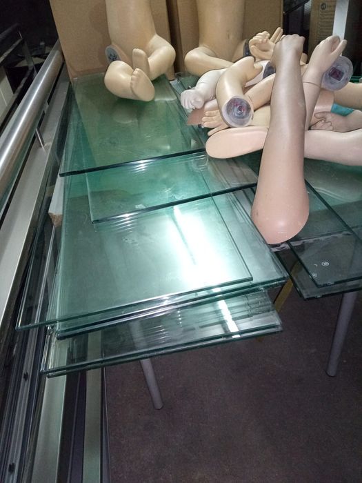 #Liquidação Recheio loja Prateleiras / Manequins / alarmes