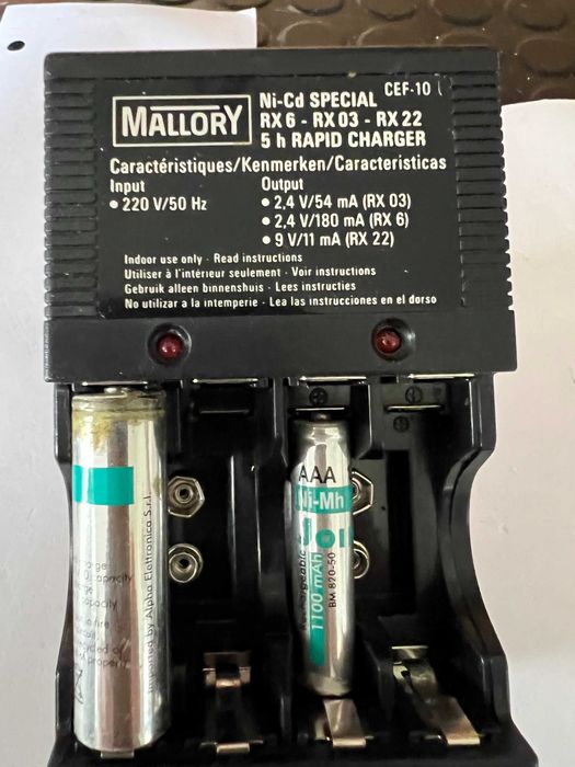 Carregador de Pilhas